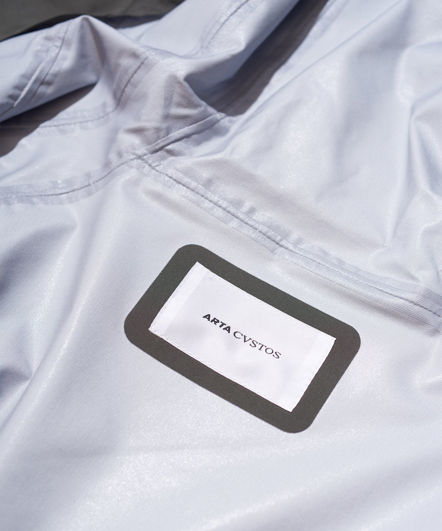 メンズ ファッション ラグジュアリースポーツ 軽量シェルパーカー 高機能 ゴルフウェア 高級 トレーニングウェア スポーツウェア ブランド