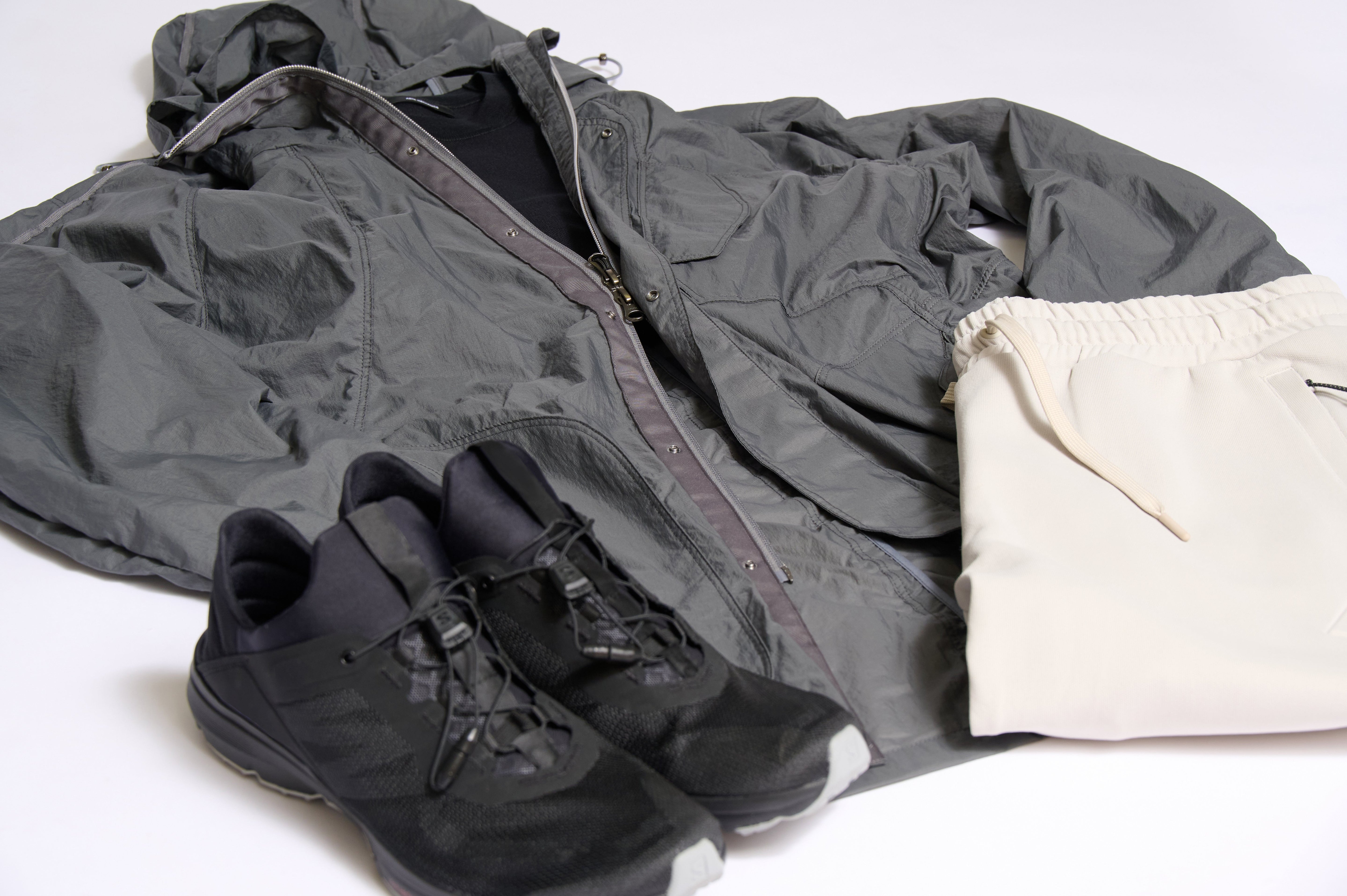 ラグジュアリースポーツ　ファッション　アパレル　アウター　スウェットパンツ　冬