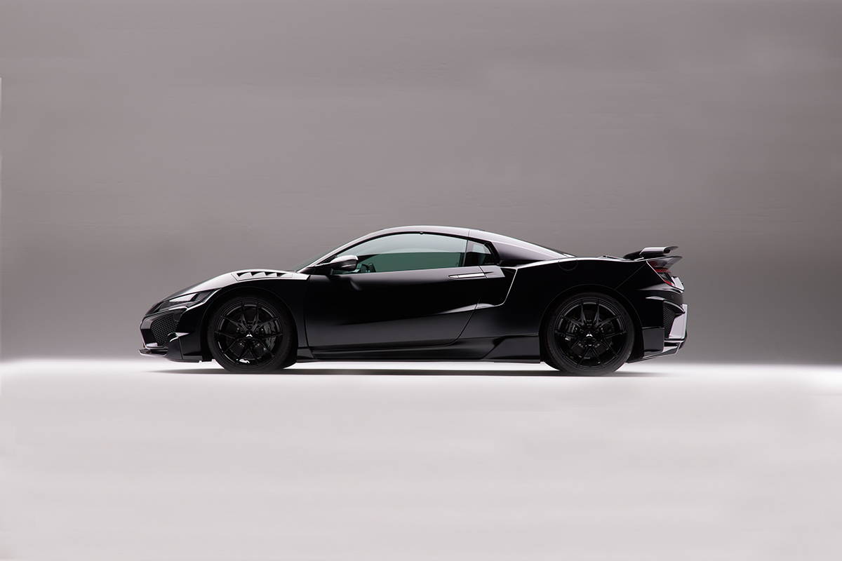 国産スポーツカー　LEGAVELO　リガヴェロ