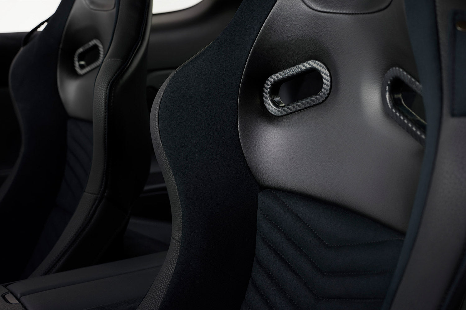 国産カスタムカー VIGALE ヴィゲール STRADIAⅢ バケットシート オプションパーツ