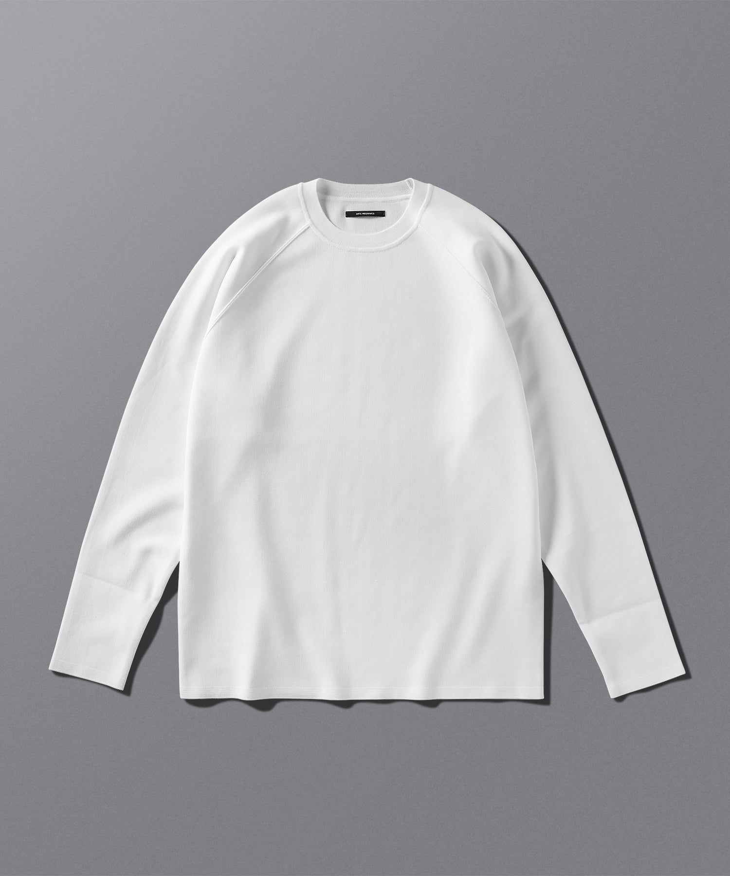 メンズ　ファッション　ラグジュアリースポーツ　ニット　Tシャツ　ラグラン