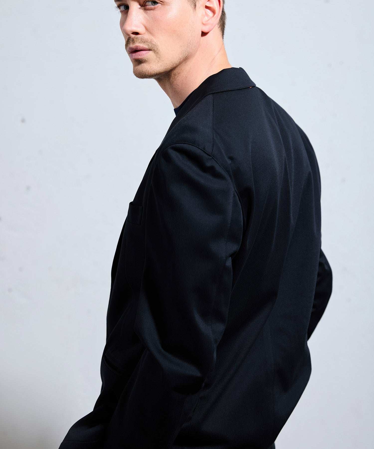 STRETCH TAILORED JACKET / ストレッチ テーラード ジャケット